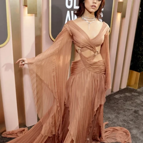 Jenna Ortega hot minimalist swimwear style and sun-kissed golden skin look | VaultVenus visual archive