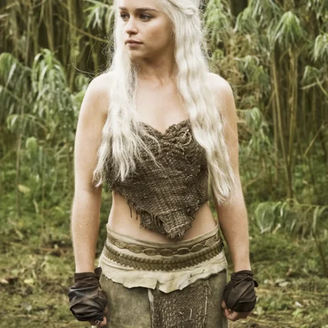 Emilia Clarke explicit naked scene from fantasy series featuring natural curves | VaultVenus photographic vault
