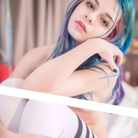 Kuroha premium creator nude photo set on VaultVenus