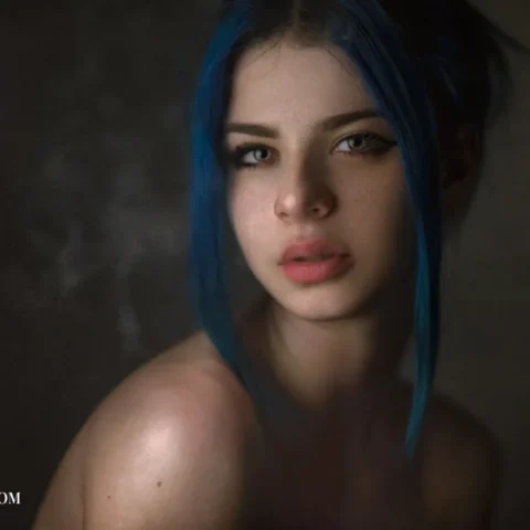 Kuroha creator nude photo set on VaultVenus