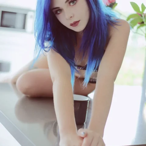 Kuroha internet model nude gallery on VaultVenus