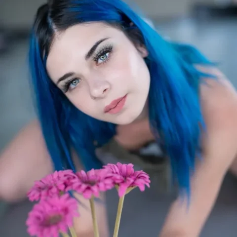 Kuroha premium creator nude photo set on VaultVenus