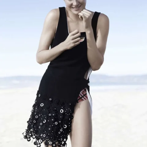 Shailene Woodley hot exposed bikini style and sun-kissed golden skin look | VaultVenus visual archive