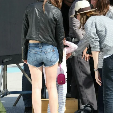 Emma Watson actress photo gallery on VaultVenus