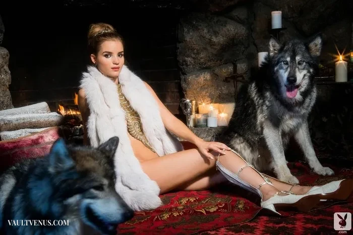| Vaultvenus Roos Van Montfort classic Playboy pictorial on VaultVenus