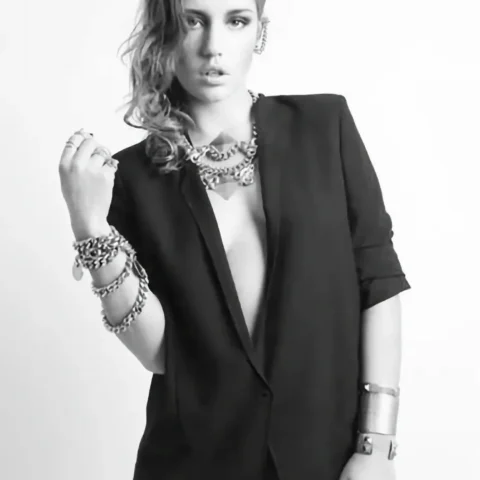 Adèle Exarchopoulos nude photo set on VaultVenus