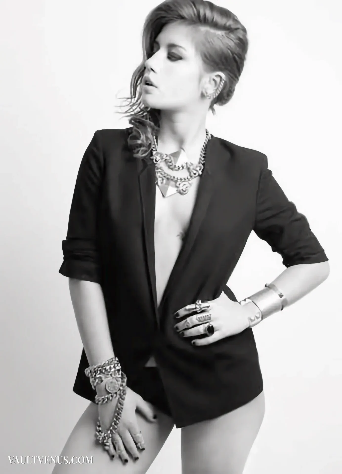 Adèle Exarchopoulos glamour nude gallery on VaultVenus