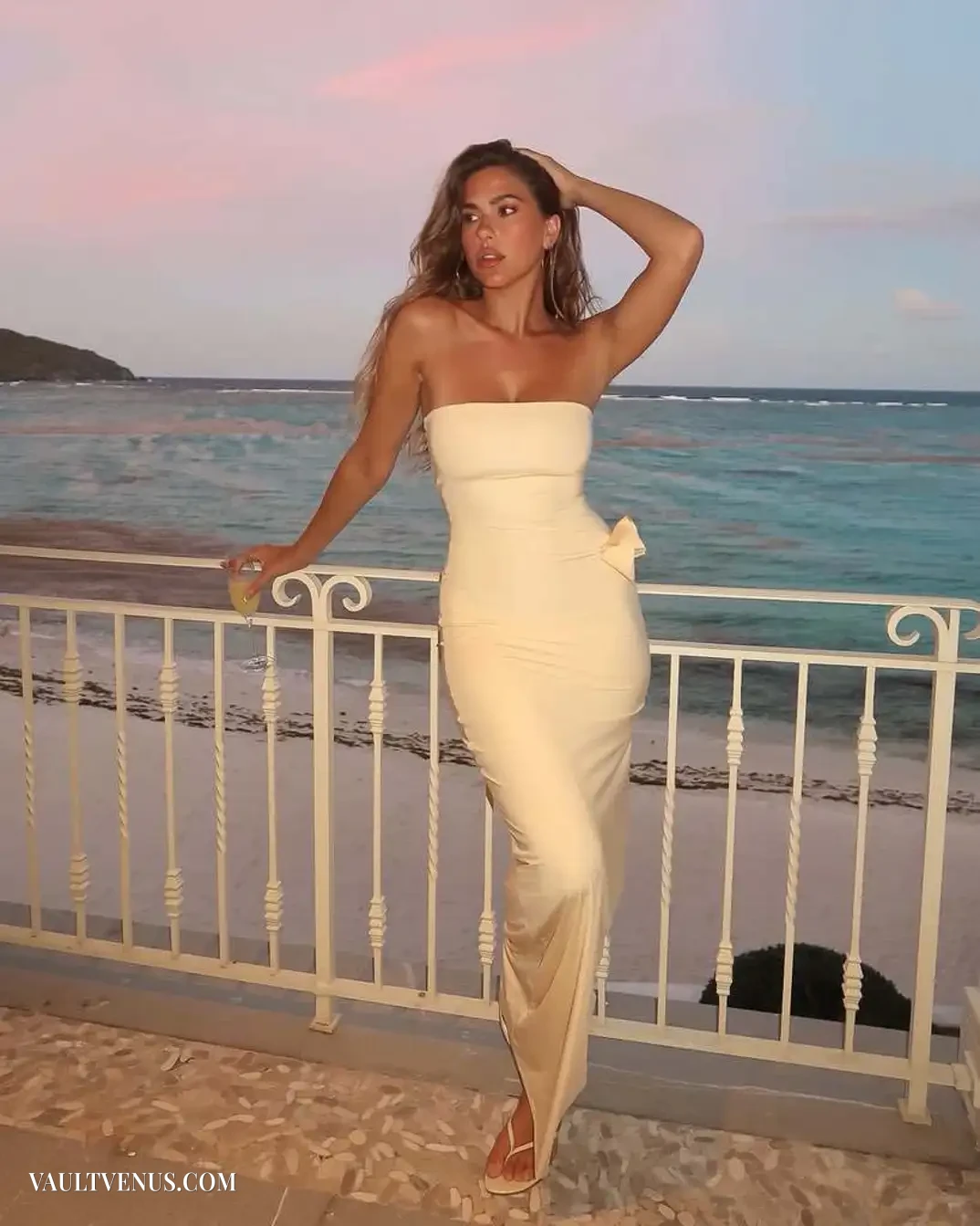 | Vaultvenus Kara Del Toro — Caribbean Bikini and the Art of Waking Up Beautiful glamour bikini gallery on VaultVenus