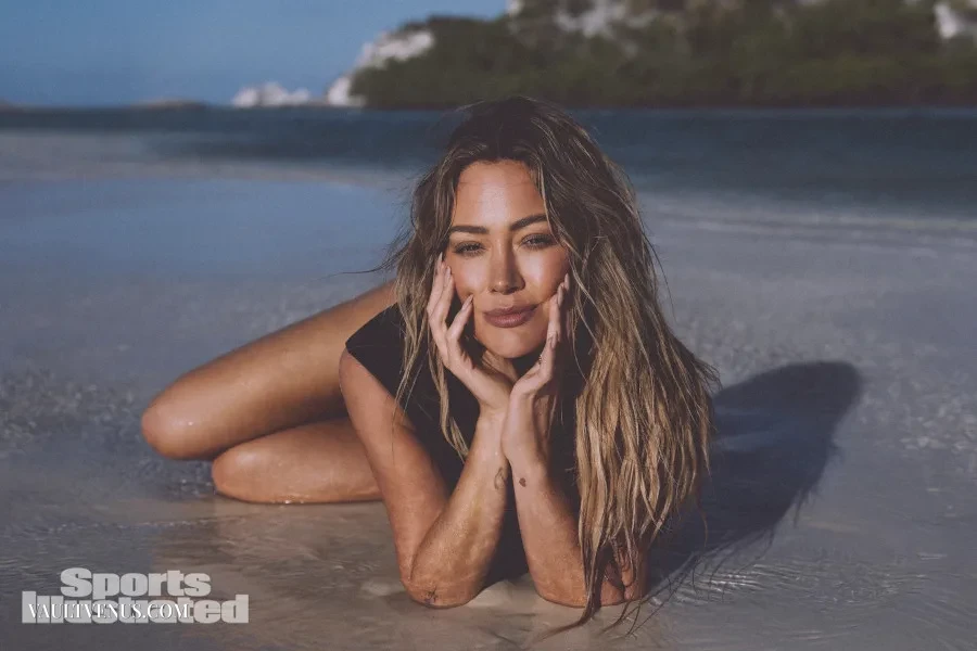 | Vaultvenus Hilary Duff bombshell in Sports Illustrated glamour swimsuit gallery on VaultVenus